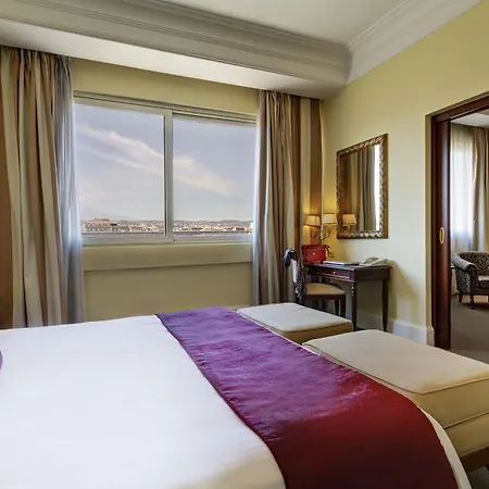 Mercure Excelsior Катанія