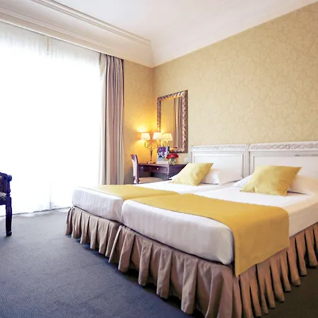 Готель Mercure Excelsior