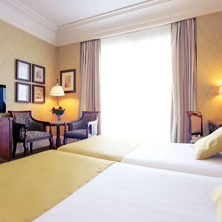 Готель Mercure Excelsior 4*