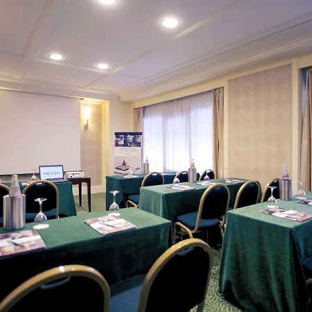 Mercure Excelsior Готель