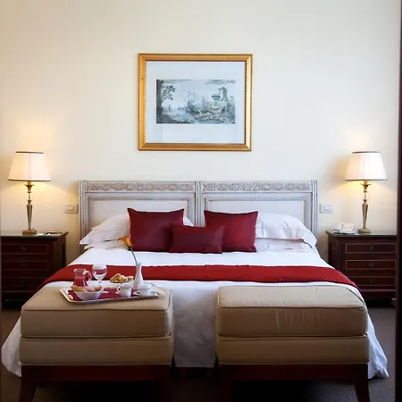 Готель Mercure Excelsior 4*