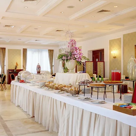 Mercure Excelsior Катанія